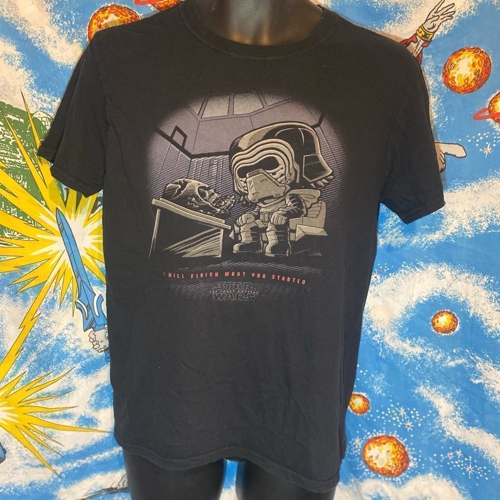 ☄️3/30☄️STAR WARS GRAPHIC TEE